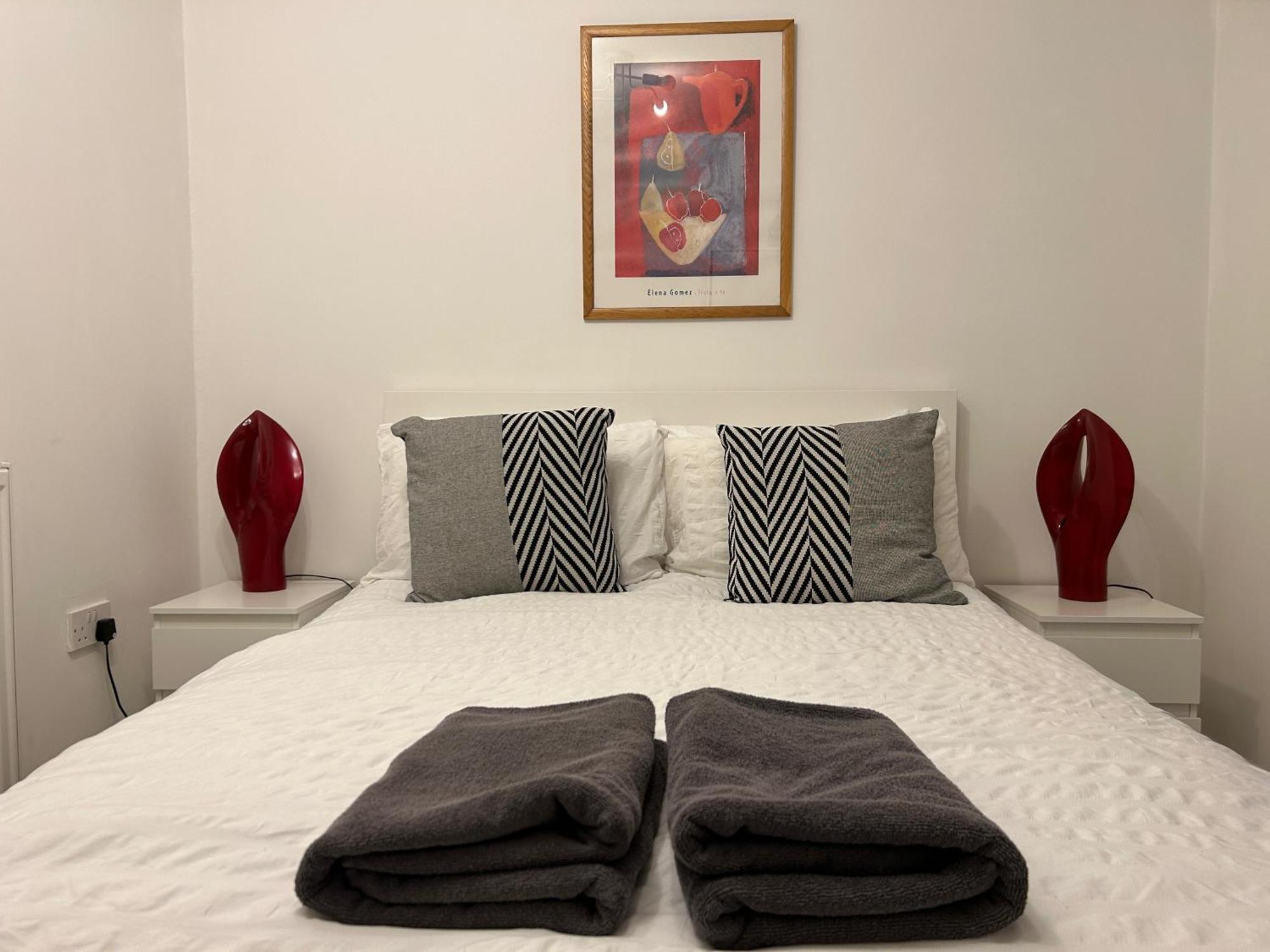 Lovely Serviced Apartment, Free Parking, Oxford Buitenkant foto