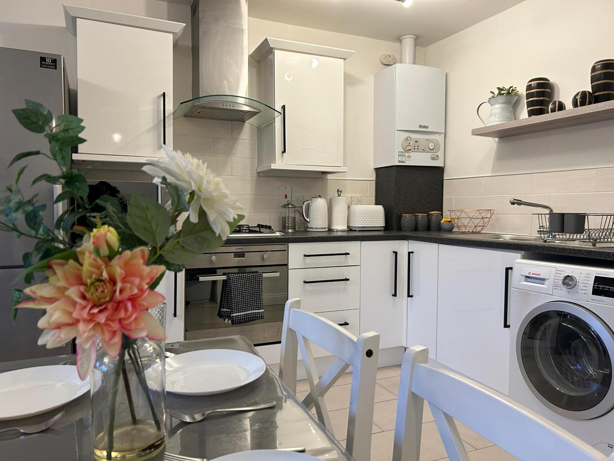 Lovely Serviced Apartment, Free Parking, Oxford Buitenkant foto